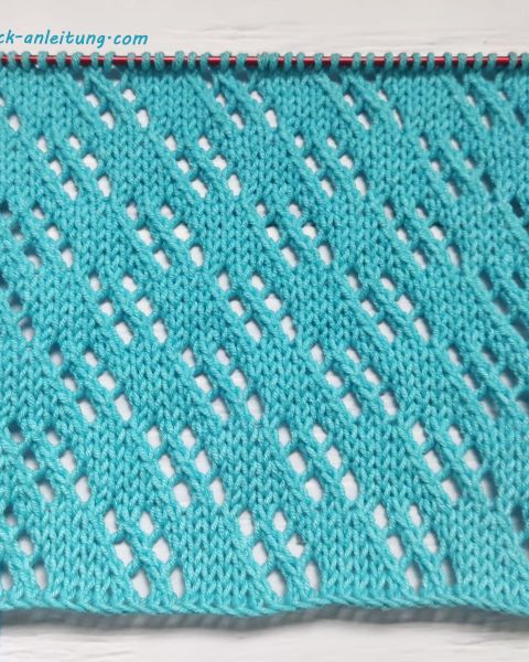 Diagonal- Ajourmuster stricken