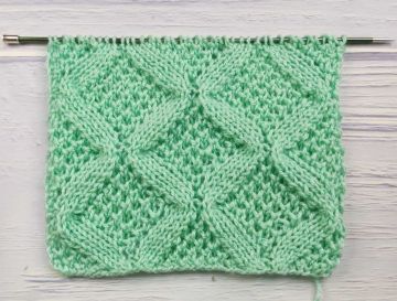 Strickmuster mit plastischen Rauten