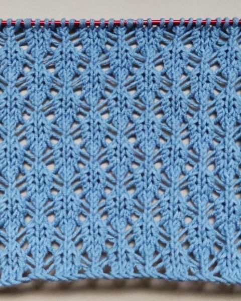 Ajour-Schachbrettmuster stricken