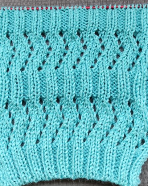 Ajour-Rippenmuster stricken