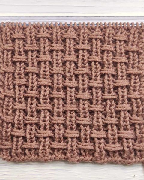 Korb-Rippenmuster stricken