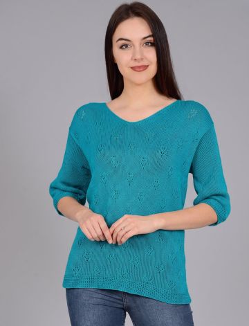 Pulli im Lochmuster