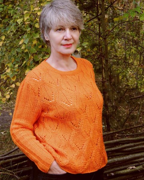 Pulli im Ajourrautenmuster