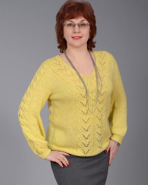 Pulli mit V-Ausschnitt