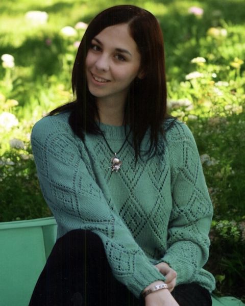 Raglan-Pulli mit Ajour-Rautenmuster